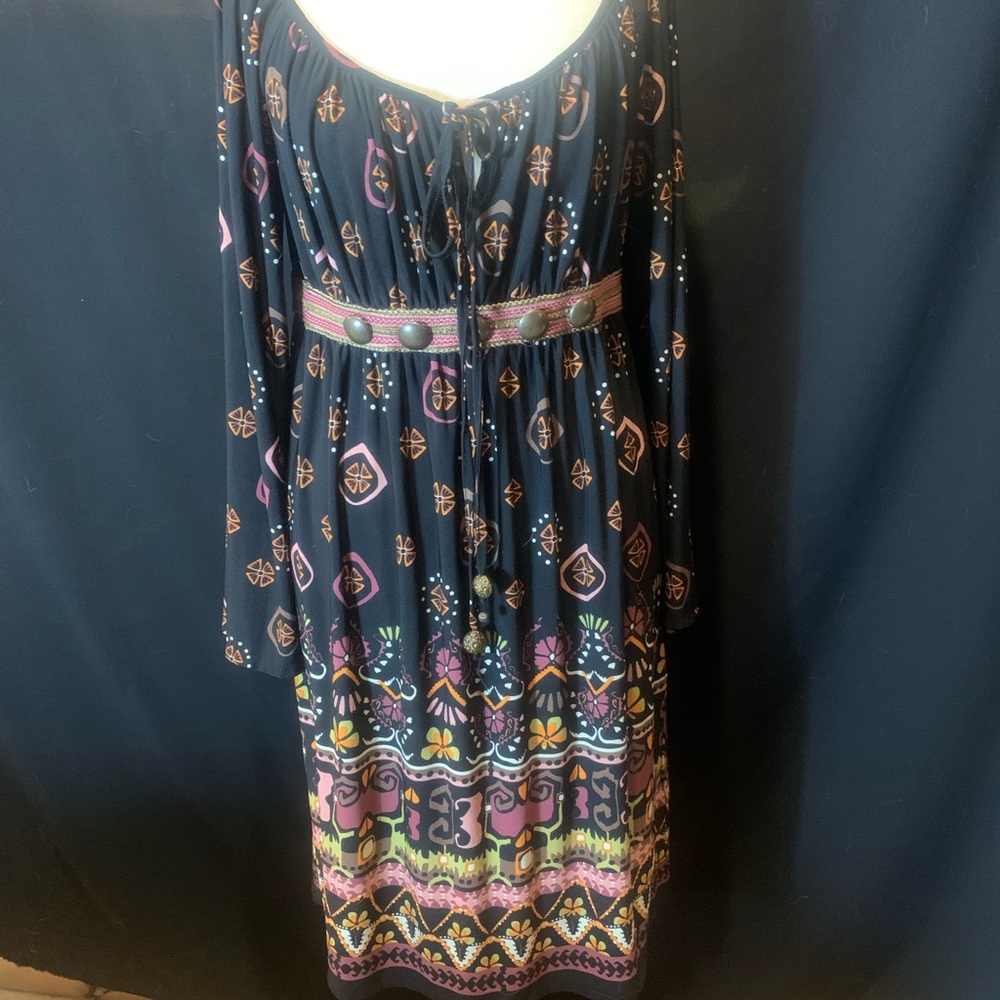 Muse Black and Purple Patterned Long Sleeve Dress